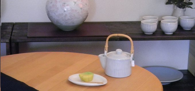 蔓付き急須 白釉呉須象嵌ストライプ